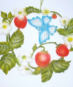 Fensterbild Schmetterling mit Erdbeeren, farbig